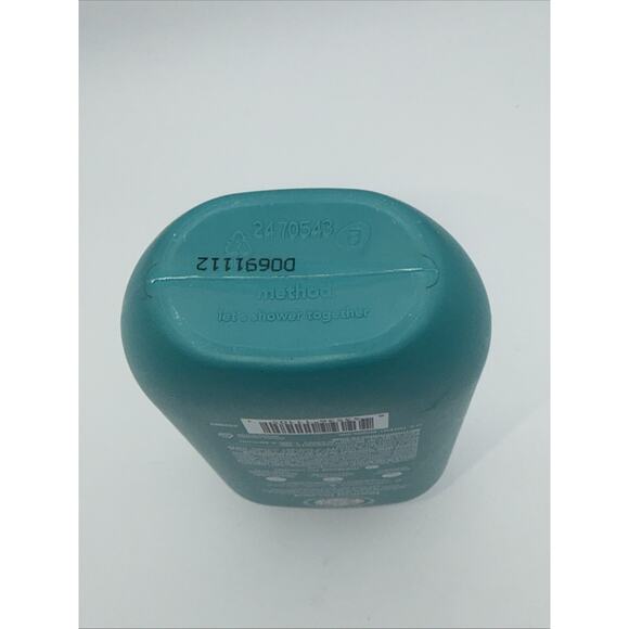 Method Limited Edition Body Wash, Feeling Jazzed, Vanilla, Cocoa, and Musk, 18Oz - Picture 3 of 3